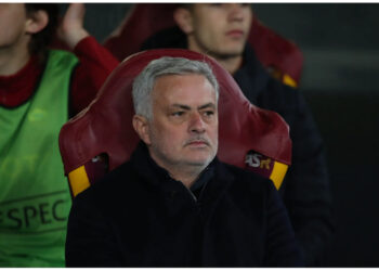 Mourinho sërish polemikë me tifozët e Romës