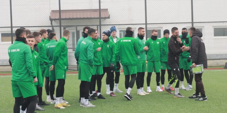 Dukagjini prezanton katër futbollistë