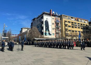 FSK dhe Policia parakalojnë shesheve të kryeqytetit