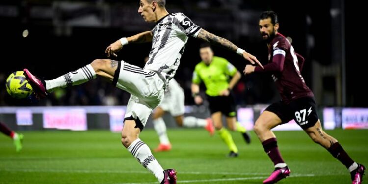 Juventus bind në udhëtim, mposht pastër Salernitanën