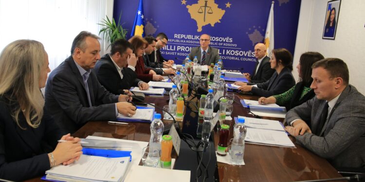 KPK kërkon dërgimin e ligjit të pagave në Kushtetuese