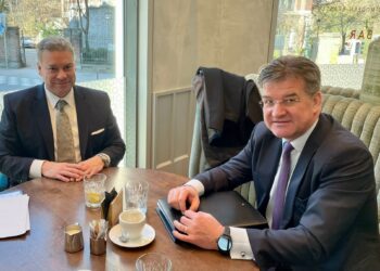 Lajçak dhe Escobar takohen për t’i koordinuar hapat për takimin e radhës të dialogut