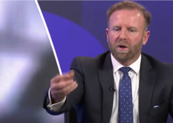 Abazi thërret  nesër konferencë për media, Kurti ka urdhëruar shkarkimin tim