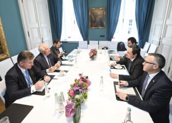 Kurti takohet me Borrell dhe Lajçak, flasin edhe për takimin e 27 shkurtit