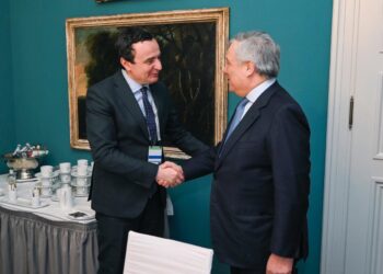 Kurti dhe zv.kryeministri italian diskutuan për rritjen e bashkëpunimit ekonomik, siguri e mbrojtje