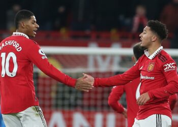 United “blindon” talentin me kontratën e re