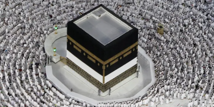 Instalohet sistemi i zërit me më shumë se 7,000 altoparlantë në Xhaminë e Madhe të Mekës