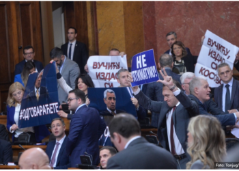 Raportimi i Vuçiqit për Kosovën përcillet me protesta nga opozita