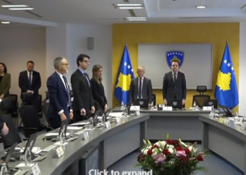 Qeveria e nis mbledhjen me një minutë heshtje për viktimat në Turqi e Siri