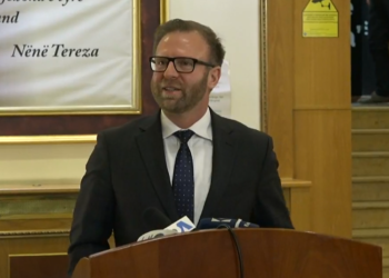 Abazi: Kurti dha urdhër për shkarkimin tim