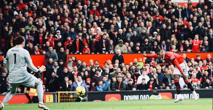 Manchester United sheh nga afër kreun e Premierligës, fiton bindshëm ndaj Leicesterit