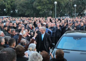 Berisha thërret protestë edhe për nesër: Revolucioni na fton!