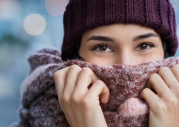 Keni ftohtë edhe pse jeni veshur trashë? Kjo është arsyeja