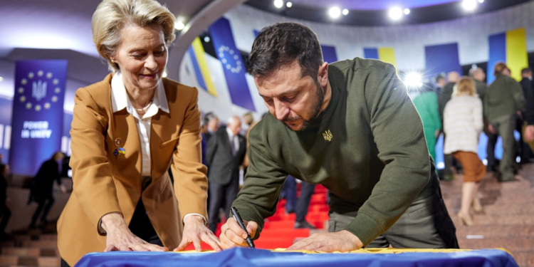 Samiti BE – Ukrainë mbahet sot në Kiev