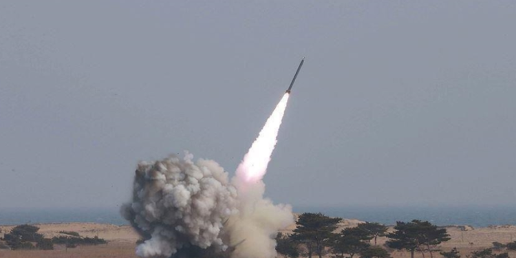 Raketat ruse kalojnë në hapësirën ajrore të Rumanisë dhe Moldavisë