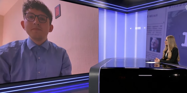 Studenti shqiptar në Vjenë tregon arsyet e përplasjes me Vuk Jeremiqin