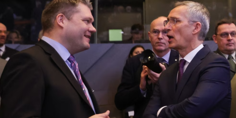 Ministri i Mbrojtjes: Finlanda mund të anëtarësohet në NATO para Suedisë