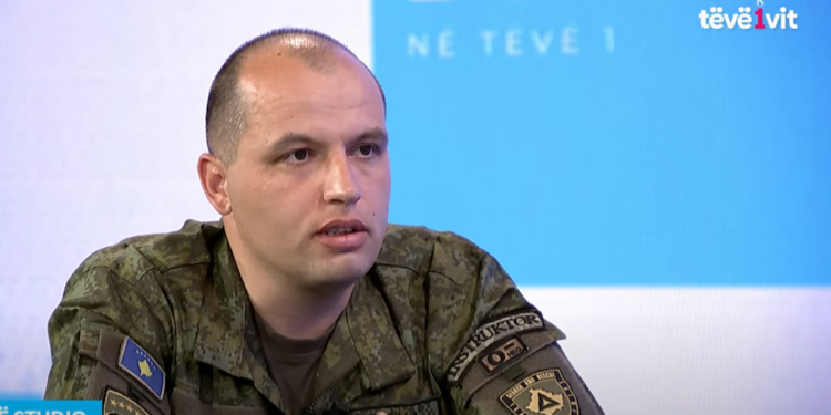 Rreshteri Gashi nën emocione rrëfen momentin e shpëtimit të 2-vjeçares nga rrënojat