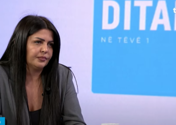 Krasniqi për takimin e 27 shkurtit: Kurti mund të japë nënshkrimin vetëm për të qëndruar në pushtet