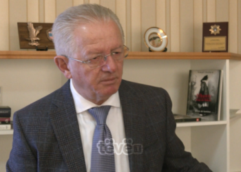 Hyseni: “Grupi i Tiranës” në VV, duan konfrontim Kosovë-SHBA