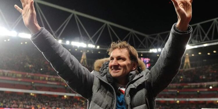 Legjenda e Arsenalit: Arroganca dhe mungesa e respektit do t’i kushtojnë titullin Guardiolës