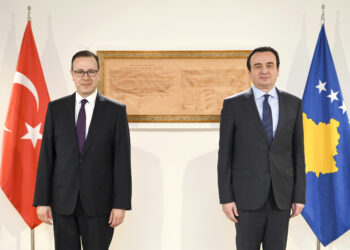 Kurti takon ambasadorin e ri të Turqisë, flasin për bashkëpunim ndërshtetëror