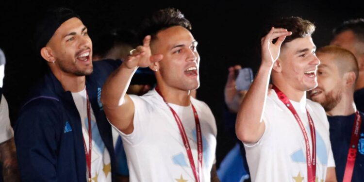 Man Utd, Chelsea dhe Arsenal duan Lautaron