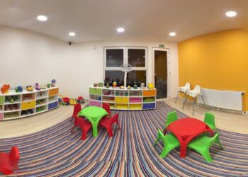 Sulmohet fizikisht 5-vjeçari nga edukatorja e kopshtit në Mitrovicë, nëna e denoncon rastin në Polici