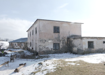 Braktiset fshati i UÇK-së në Shqipëri