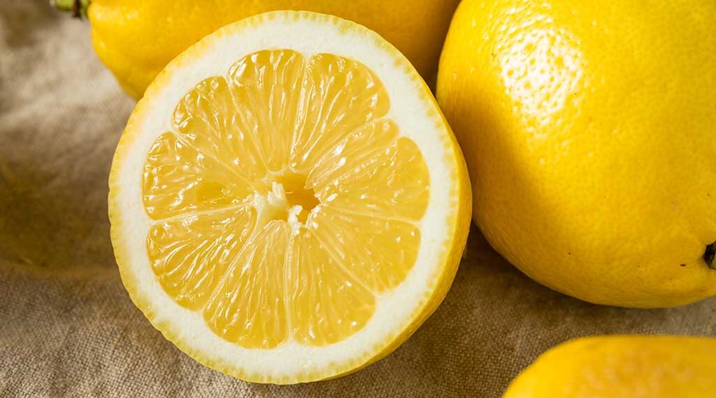 Përfitime shëndetësore të limonit