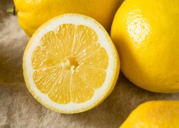 Përfitime shëndetësore të limonit