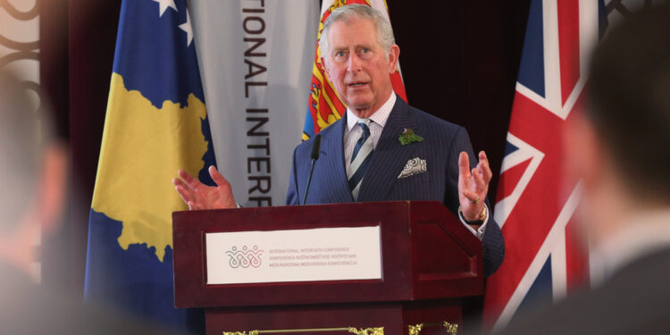 Mbreti Charles III uron Osmanin për 15-vjetorin e Pavarësisë së Kosovës