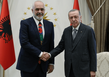 Shqipëria miraton ndihmën prej 1 milion euro për tërmetin në Turqi