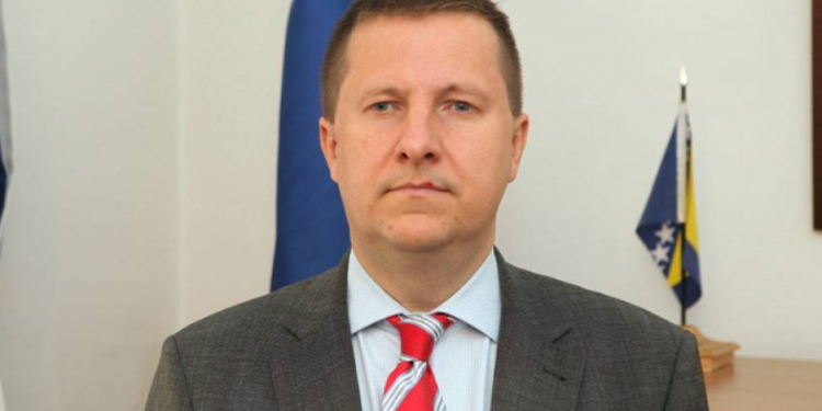 Szunyog: Procesi zgjedhor në Kosovë të përmirësohet me ligj e rregulla të reja