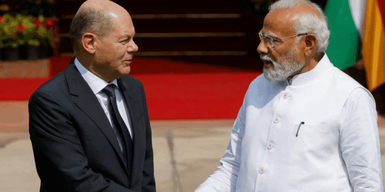Scholz në kërkim të mbështetjes indiane për izolim të Rusisë