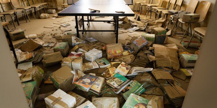 Dëmet nga vërshimet në shkollat e Skenderajt afër gjysmë milioni