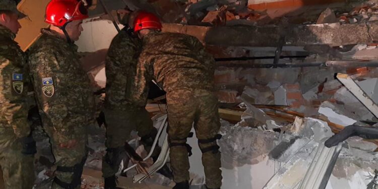 Presidentja Osmani autorizon dërgimin e FSK-së në Turqi