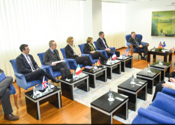 Kurti diskuton me ambasadorët e QUINT-it në OSBE për dialogun Kosovë-Serbi