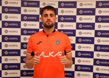 Januzaj huazohet tek Istanbul Basaksehir