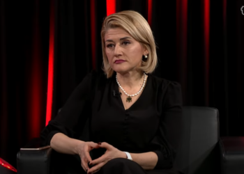 Kusari sqaron pse Kurti nuk u takua me Blinkenin