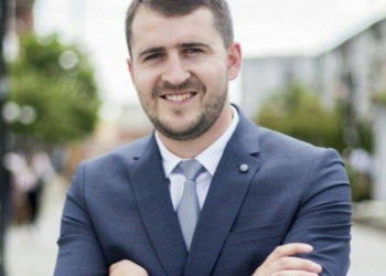 Lushtaku: Kryemashtruesi Albin Kurti e pranoi Zajednicën pa njohje nga Serbia