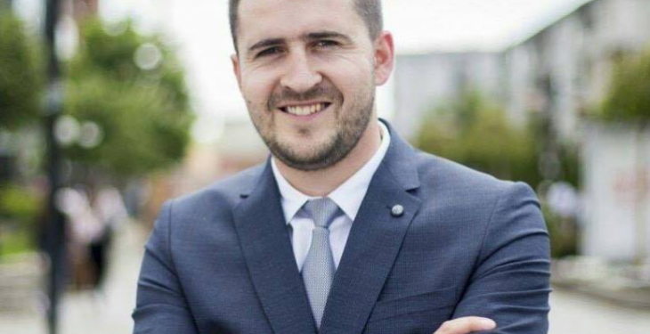 Lushtaku: Kryemashtruesi Albin Kurti e pranoi Zajednicën pa njohje nga Serbia