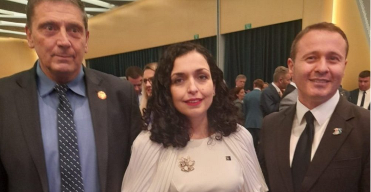 Sandulovic shkruan për takimin me Osmanin: Zgjidhja mund të gjendet edhe pa Vuçiqin