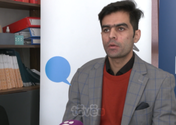 Gazetari afgan braktis vendin, strehohet në Kosovë