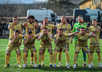 Prishtina proteston ndaj vendimit të FFK-së