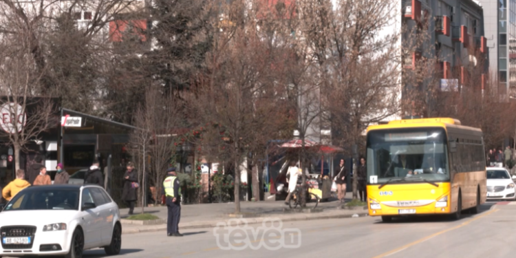 Do të mbyllen tri rrugë në Prishtinë për shkak të parakalimit të FSK-së