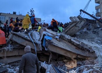 Turqia shpall gjendje të jashtëzakonshme për tre muaj pas tërmeteve