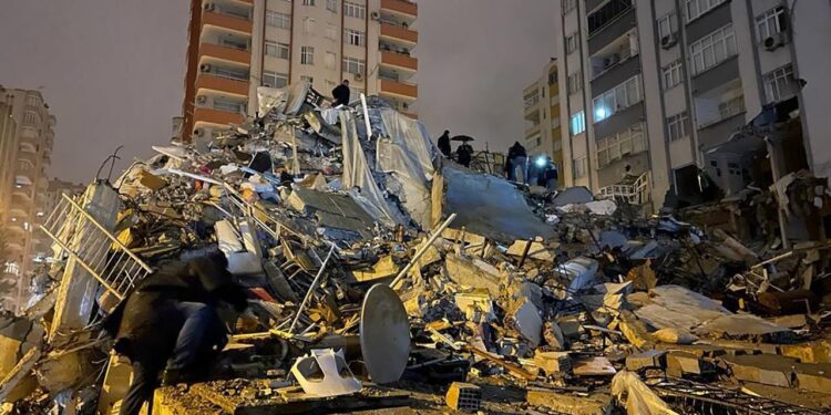 BE-ja organizon konferencë të donatorëve për Turqinë dhe Sirinë