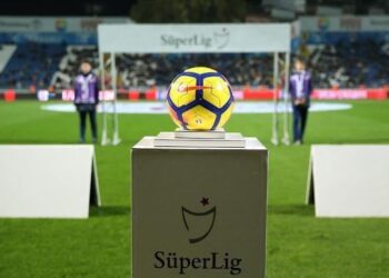 Nuk ka futboll në muajin shkurt në Turqi – Superliga turke pritet të rikthehet në mars