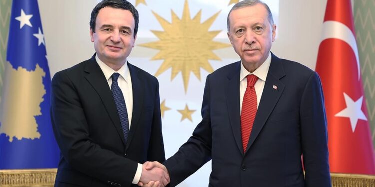 Kurti i dërgon letër ngushëllimi presidentit turk Erdogan